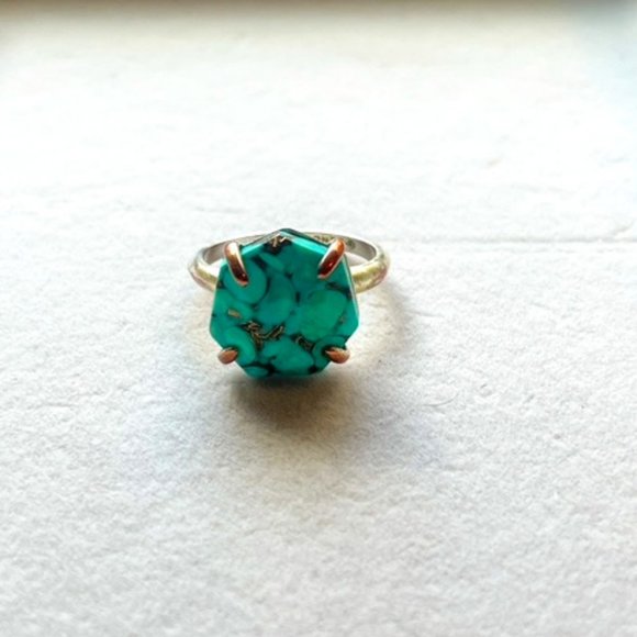 Kendra Scott Jewelry - Kendra Scott Ring- Gold & Turquoise